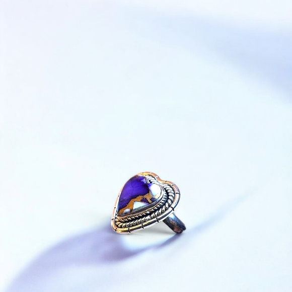Sterling Silver Heart-Shaped Purple Mojave Turquoise Ring (Size 8) - Picture 12 of 14